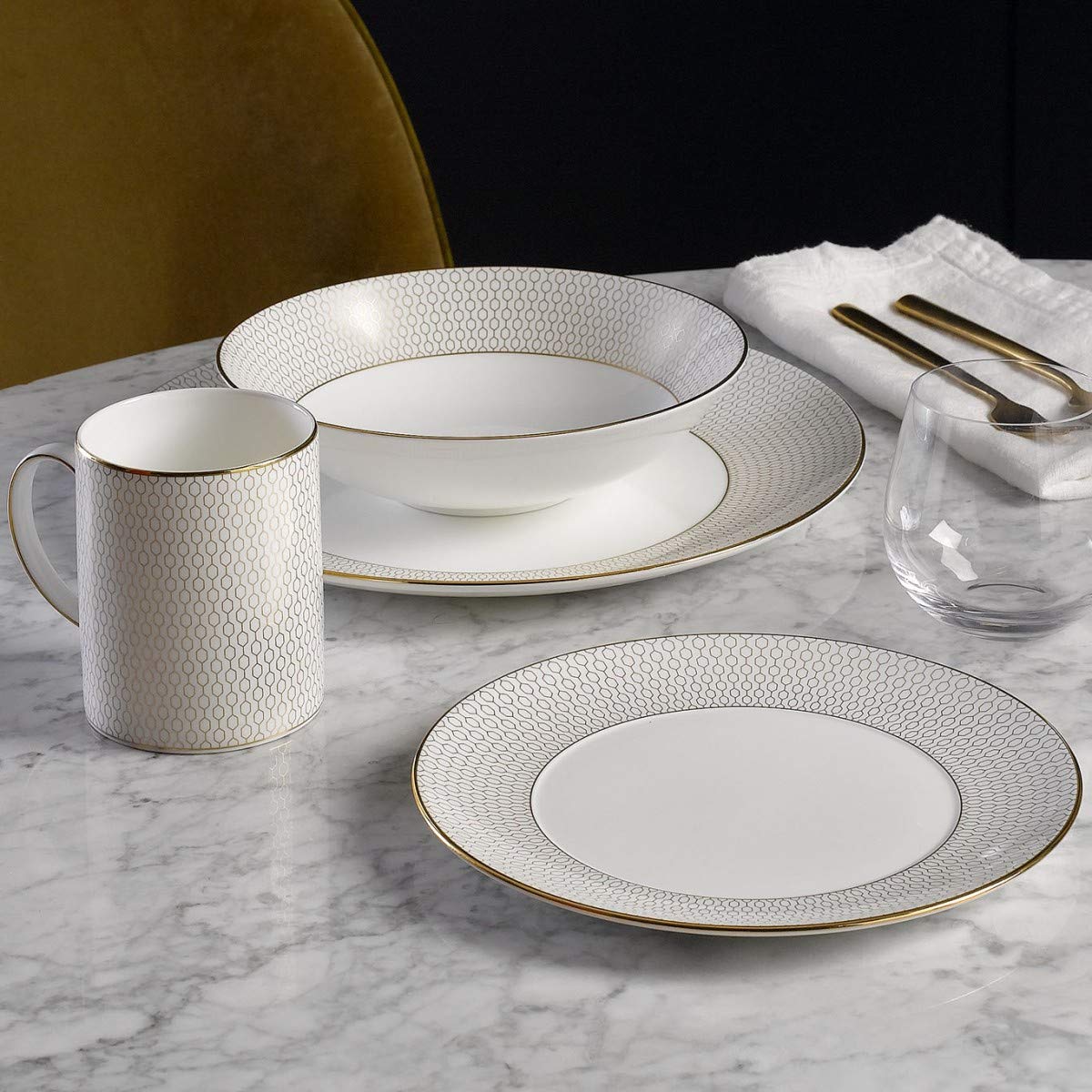 Amazon.co.jp: Wedgwood ジオゴールド 4ピース プレースセッティング
